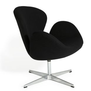 Chaise Swan